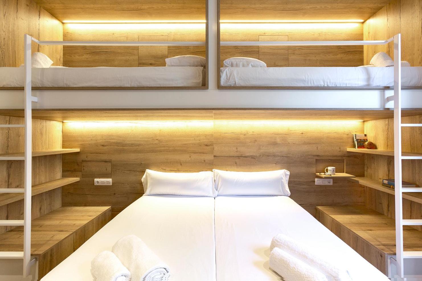 Weflating Boutique Hostel บาร์เซโลนา ภายนอก รูปภาพ